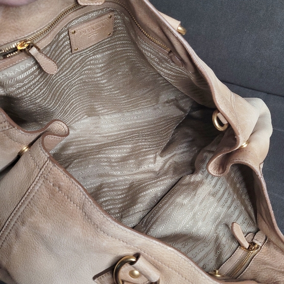 Prada deerskin large shopper tote bag - Picture 8 of 11